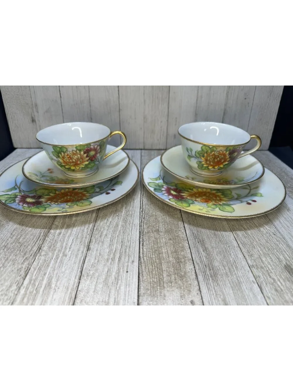Vintage Shofu China Tea Cups & Saucers Floral Design Gold Rim Japan - Set of 2